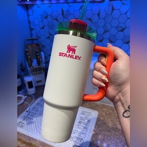 Stanley 30oz White Neon